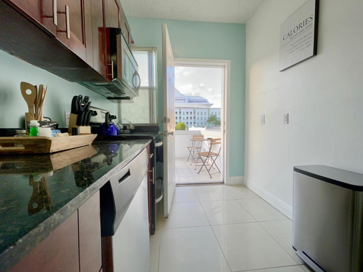 Marlins Park Suites - Apartment 4 - Cafe Colada Suite ميامي المظهر الخارجي الصورة